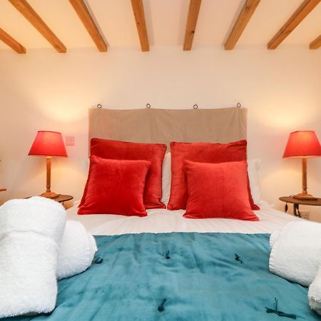 Hay Loft Villa Camborne Ngoại thất bức ảnh